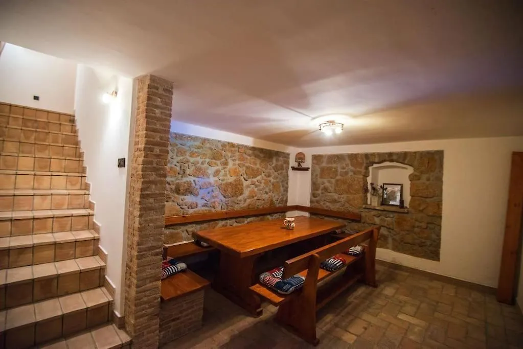 House Polic Villa Hreljin